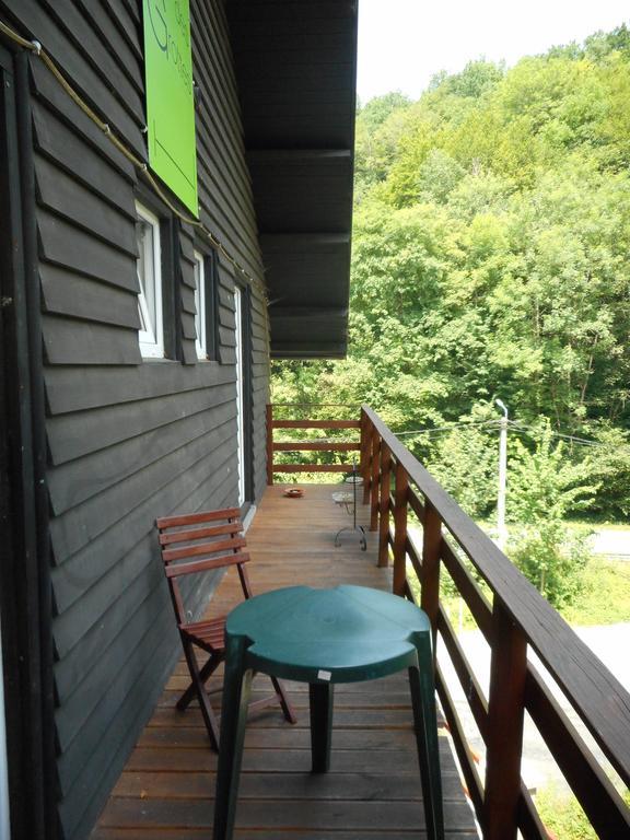 Chalet Des Grottes Hotel Hastière-Lavaux Kültér fotó